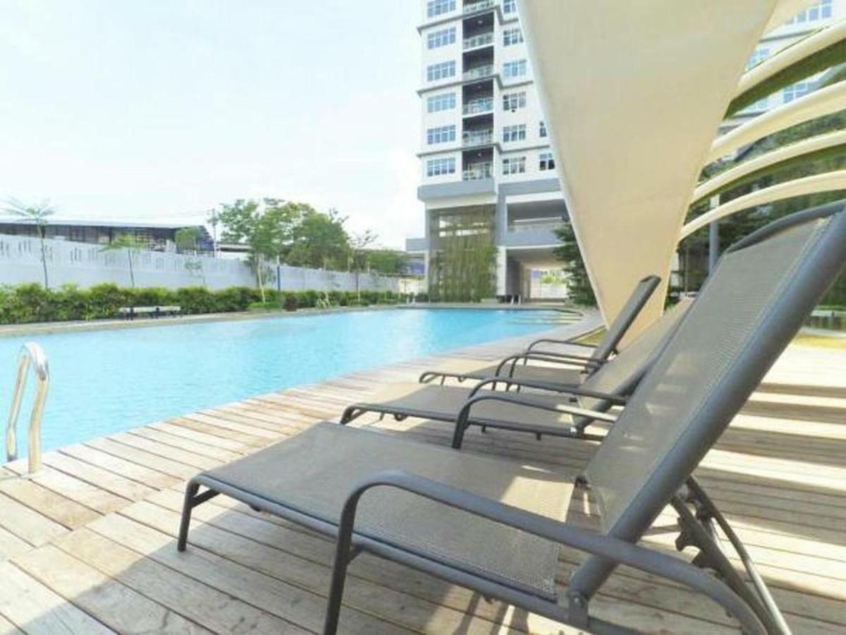 Puchong Skypod Residence, High Floor Balcony Unit, Walking Distance To Ioi Mall, 10Min Drive To Sunway Exteriér fotografie